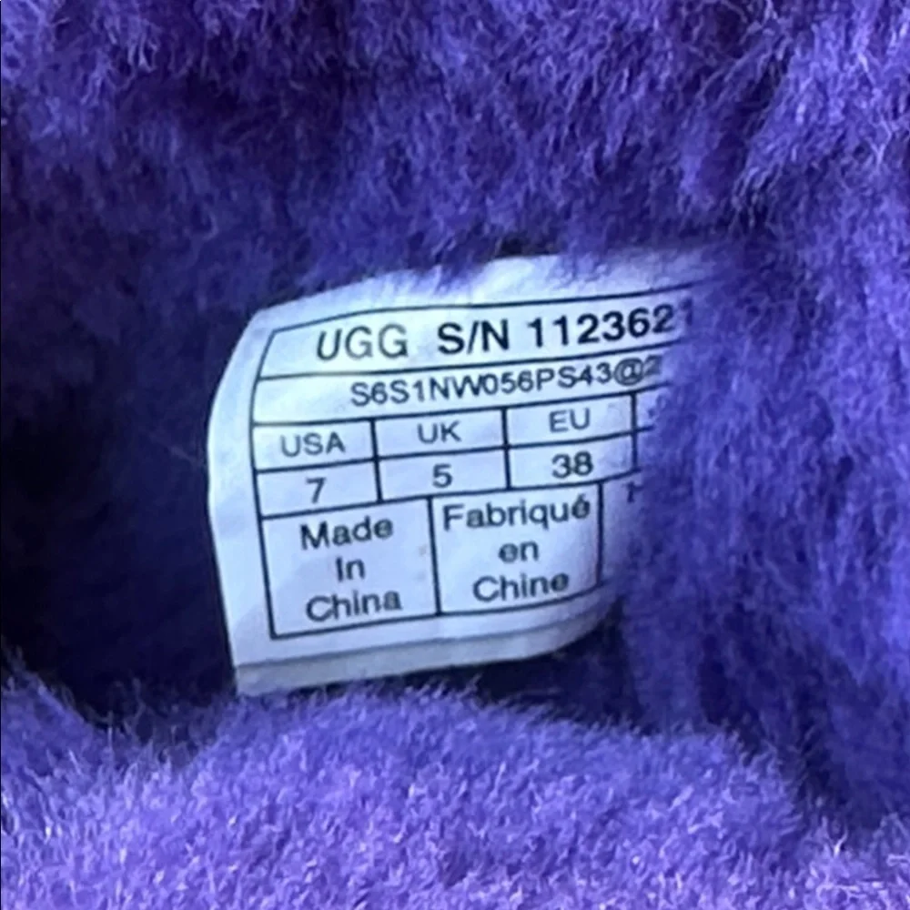 UGG mini bailey